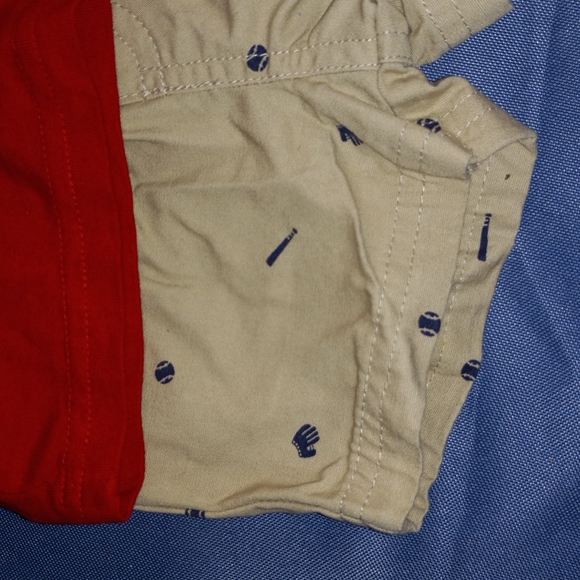 Outfit - Picture 3 of 3